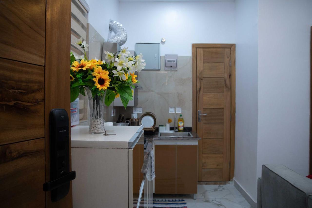 Kay'S Comfort Place Lekki Exterior photo